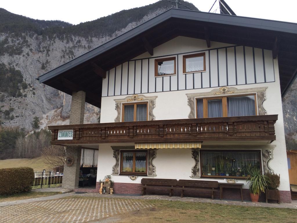 Haus Scholl Panzió Nassereith Kültér fotó