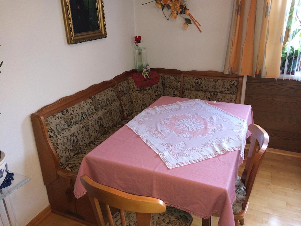 Haus Scholl Panzió Nassereith Kültér fotó